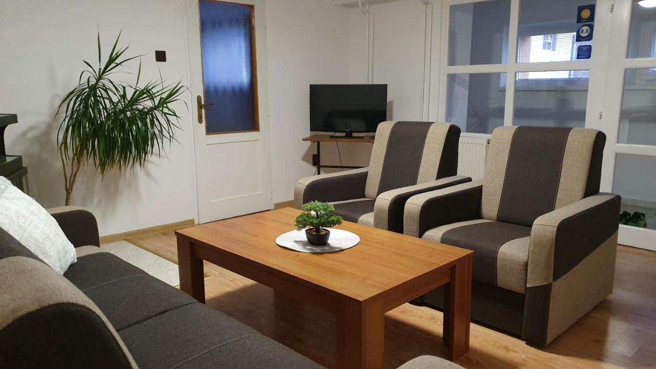Apartmany Anna Бешеньова Екстер'єр фото